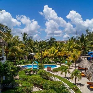 Double or Twin Room Sea View